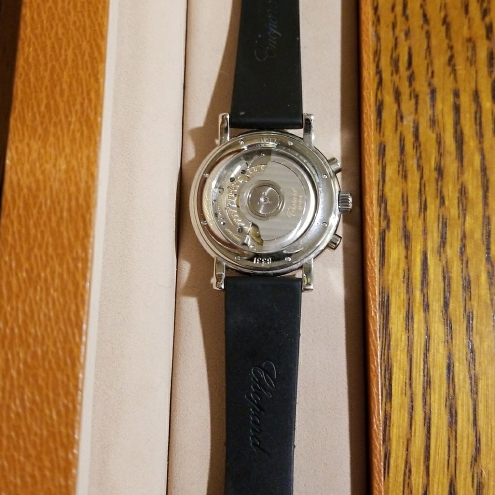 Chopard Mille Miglia Mens Watch - Picture 4 of 4